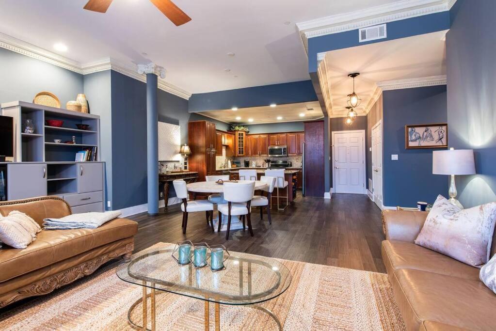 Downtown Sophistication/ Two Bedroom / Two Bath Louisville Exterior photo